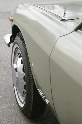 Nissan Silvia Coupé (1966) - schöne Raddeckel