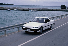 Nissan Skyline 2000 Turbo Intercooler RS (1984) - deutlich weniger barocke Formgebung als die Vorgänger