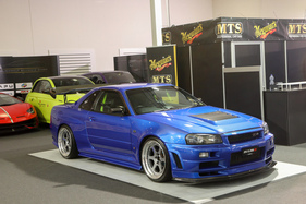 Nissan Skyline GT-R (1996) - gesehen im obersten Stock - 36. Auto Zürich 2023 (1996)