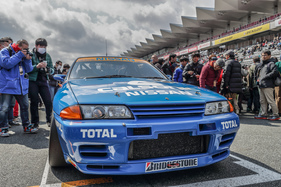 Nissan Skyline GT-R Calsonic (R32) Gruppe A (1989)