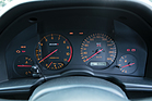 Bild: Nissan Skyline R34 GT-R V-Spec (1999) - roter Bereich ab 9000 Umdrehungen