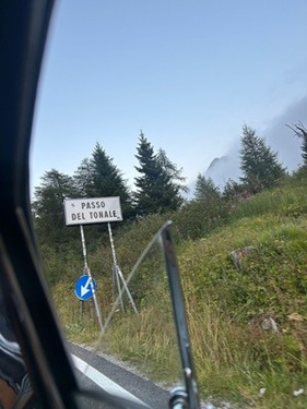 Noch ist es hell am Tonale - Alpenbrevet 2025