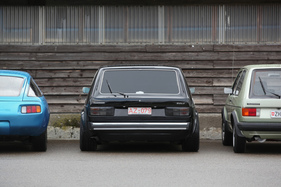 Nordstadt-Golf von 1978 zwischen den beiden Gen-Spendern Porsche 928 und VW Golf GTI (1978)