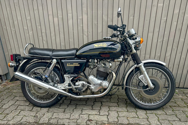 Norton 850 Commando Mk III (1976) - as 12 at the Swiss Classic World Auction 2026 of the Oldtimer Gallery