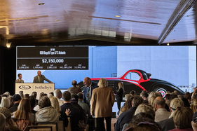 Nur der zweitteuerste Vorkriegswagen, der Bugatti Typ 57 C Atalante von 1939 - RM Sotheby's Arizona Versteigerung 2025