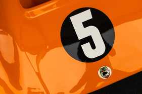 Nur echt mit Kiwi: frühes McLaren-Emblem mit dem neuseeländischen Nationalvogel – Goodwood Festival of Speed 2023