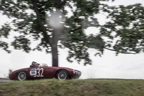 O.S.C.A. 2000 S (1954) - an der Mille Miglia 2016