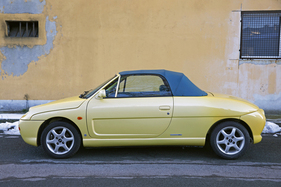 OPAC Più (1996) – Kurzes Verdeck mit schnittiger Linie OPAC Più (1996) – Kurzes Verdeck mit schnittiger Linie