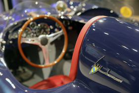 Ockelbo-Volvo Sports Racer (1953) - das Volvo-Zeichen ist auch auf serienmässigen Volvo-Typen zu finden (Techno Classica 2013)