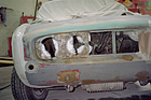 Ogle SX 1000 (1963) - Restaurierung - Korrektur an der Front des Wagen - Kunststoffarbeiten