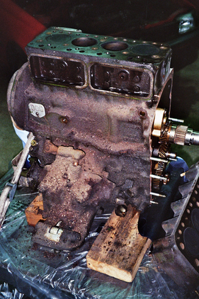 Ogle SX 1000 (1963) - Restaurierung - der Motor vor der Revision