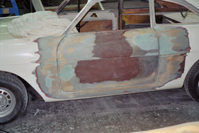 Ogle SX 1000 (1963) - Restaurierung - die geflickte linke Seitenwand