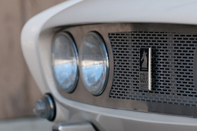 Ogle SX 1000 (1963) - das Ogle-Markenzeichen auf der Kühlermaske