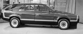 Ogle Triplex 10-20 Glassback (1979) - fünftürige Kombistudie zur Propagierung von neuen Glaselementen - Genfer Automobilsalon 1979