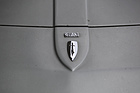 Bild: Ogle Triplex GTS (1965) - Reliant-Zeichen auf dem Bug
