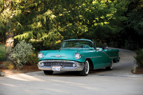 Oldsmobile 98 Starfire Ninety-Eight Convertible (1957) - als Lot 159 an der Versteigerung von RM/Sotheby's in Hershey 2017 (1957)