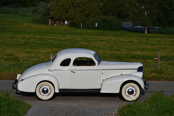 Bild: Oldsmobile F-38 Business Coupe (1938) - als Lot 145 an der Versteigerung der Oldtimer Galerie Toffen am 15. Oktober 2022