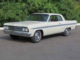 Oldsmobile Jetfire (1963) - als Lot 2088 angeboten an der RM Auctions Auburn Fall Versteigerung vom 3. bis 5. September 2020