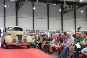 Oldsmobile Series 60 4-Door Sedan (1939) - als Lot 14 an der Swiss Classic World Versteigerung der Oldtimer Galerie Toffen in Luzern am 3. Juni 2023 Oldsmobile Series 60 4-Door Sedan (1939) - als Lot 14 an der Swiss Classic World Versteigerung der Oldtimer Galerie Toffen in Luzern am 3. Juni 2023