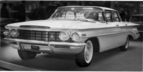 Oldsmobile Super 88 (1960) - kraftstrotzendes Faux-Cabriolet - Genfer Autosalon 1960