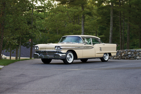 Oldsmobile Super 88 Sedan (1958) - als Lot 267 an der RM Auction Hershey vom 9./10. Oktober 2014