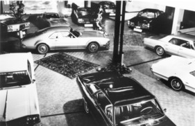 Oldsmobile Toronado (1966) - an der GM-Motorama