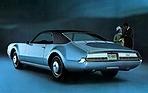 Oldsmobile Toronado (1967) - Heckansicht des 67-er-Modelles - aus einem Prospekt