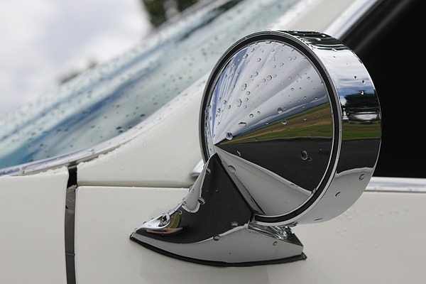 Oldsmobile Toronado (1967) - Rückspiegel