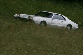 Oldsmobile Toronado (1967) - die Klappscheinwerfer waren aus optischen und nicht aerodynamischen Gründen vorhanden