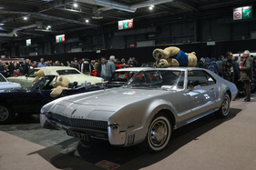 Oldsmobile Toronado (1967) – legendäres Frontantriebs-Coupé mit 61'000 km für EUR 28'000 im Angebot – Rétromobile Paris 2025