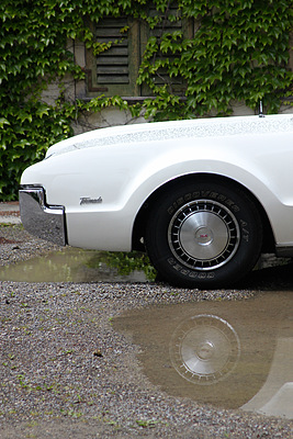 Oldsmobile Toronado Deluxe (1967) - grosser Überhang vorne