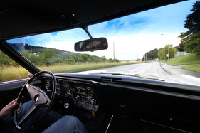 Oldsmobile Toronado Deluxe (1967) - gutes Raumgefühl im grossgewachsenen Toronado Oldsmobile Toronado Deluxe (1967) - gutes Raumgefühl im grossgewachsenen Toronado