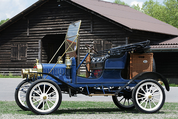 Oldtimer Sunday Morning Meeting in Zug - Mai 2011 - Maxwell