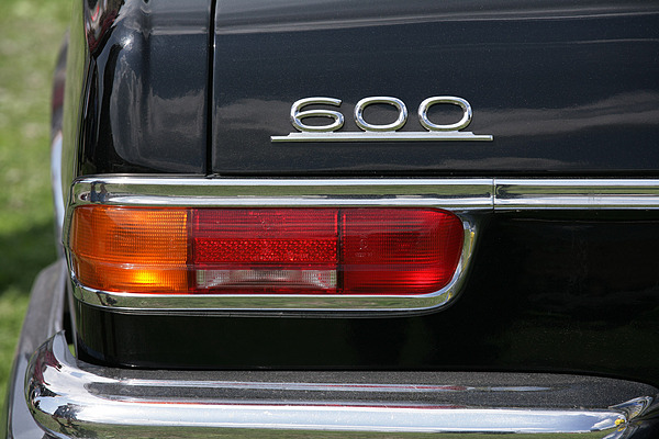 Bild: Oldtimer Sunday Morning Meeting in Zug - Mai 2011 - Mercedes 600 Pullmann