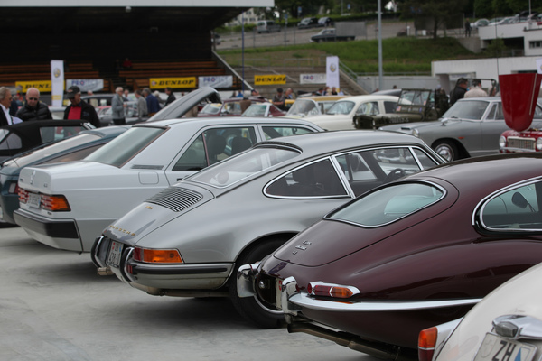 Oldtimer können sehr verschieden sein - Mercedes-Benz 190E, Porsche 911 und Jaguar E-Type - Dolder Classics Mai 2018