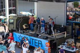 Oldtimer und Rock'n Roll - Enter Technikwelt