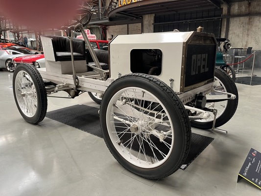 Opel 12-PS-Rennwagen (1903) – Sonderausstellung "125 Jahre Opel-Automobile" im "Nationalen Automuseum – The Loh Collection"