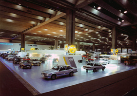Bild Opel (1985) - Opel-Stand auf der IAA 1985