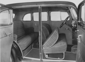 Opel 2 Liter Sechszylinder (1934) - Blick in das geräumige Innere
