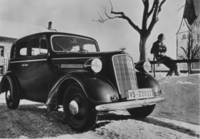 Opel 2 Liter Sechszylinder (1934) - durch schönes deutsches Winterland (RM 3600 für viertürige Limousine)