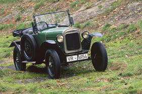 Opel 4/12 PS "Laubfrosch" (1924) - auf dem geschichtsträchtigen und heute verfallenen Testgelände von Opel in Rüsselsheim
