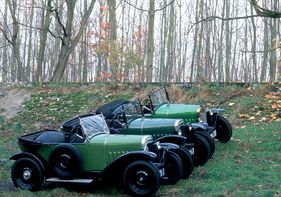 Opel 4/12 PS "Laubfrosch" (1924) - dreimal Volks-Opel nebeneinander auf dem geschichtsträchtigen, aber heute verfallenen Testgelände von Opel in Rüsselsheim