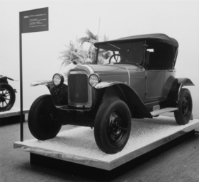 Opel 4/12 PS "Laubfrosch" (1924) - gezeigt an der IAA in Frankfurt von 1961