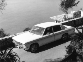 Opel Admiral (1969) - mit spur- und sturzneutraler Doppelgelenkhinterachse, 0 - 100 km/h in 10,5 Sekunden