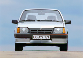 Opel Ascona 1.8i Katalysator (1985) - mit Katalysator