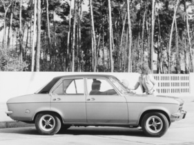 Opel Ascona 19 SR (1971) – Sportwagen-Gefühl im Alltagsauto