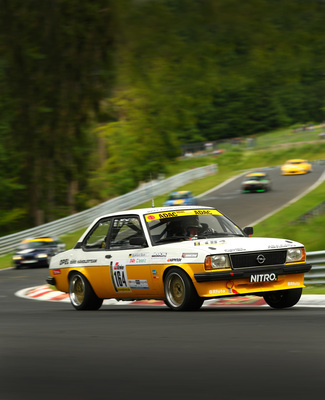 Opel Ascona B (1980) auf der Nordschleife, anlässlich der Nürburgring Classics 2018