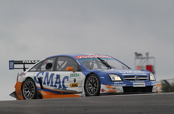 Opel Astra DTM - Präsentation von DTM- und STW-Fahrzeugen am AVD Oldtimer Grand Prix 2011