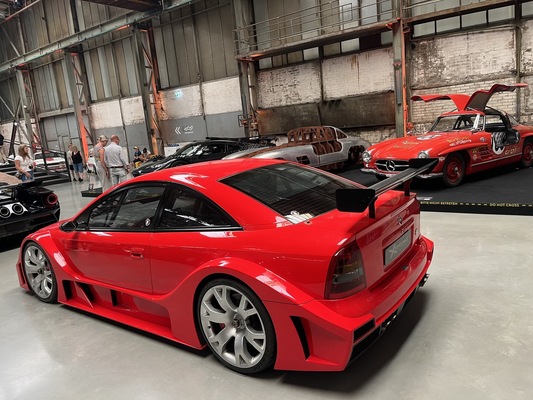 Opel Astra OPC X-Treme (2001) – Sonderausstellung "125 Jahre Opel-Automobile" im "Nationalen Automuseum – The Loh Collection"