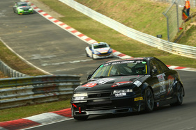Opel Calibra (1998) am ersten VLN-Rennen der Saison von 2019 (65. ADAC Westfalenfahrt) am Nürburgring